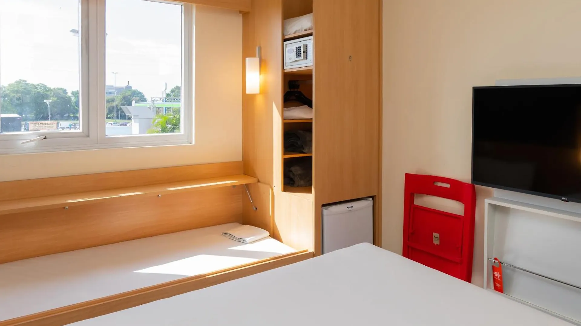 Ibis Porto Alegre Assis Brasil Ξενοδοχείο