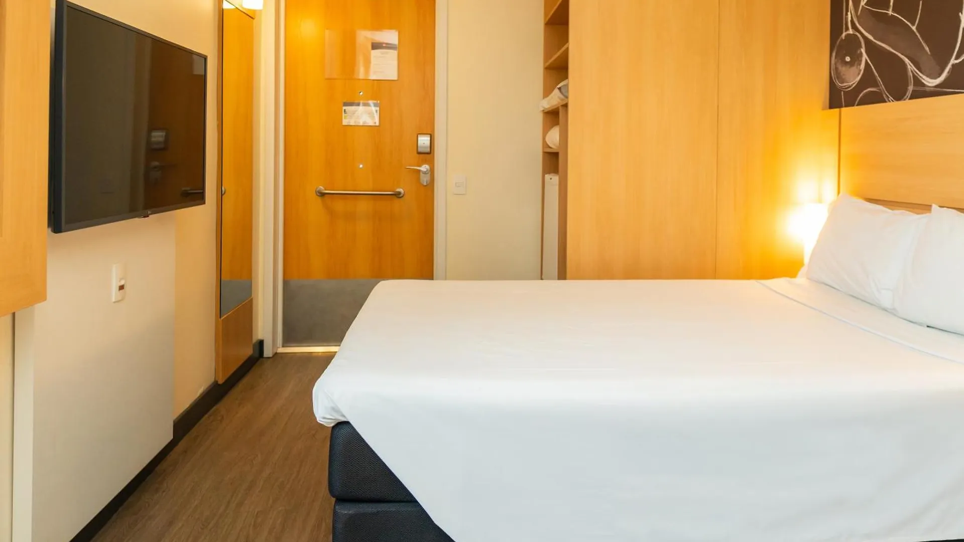 Ibis Porto Alegre Assis Brasil Ξενοδοχείο 3*,  Βραζιλία