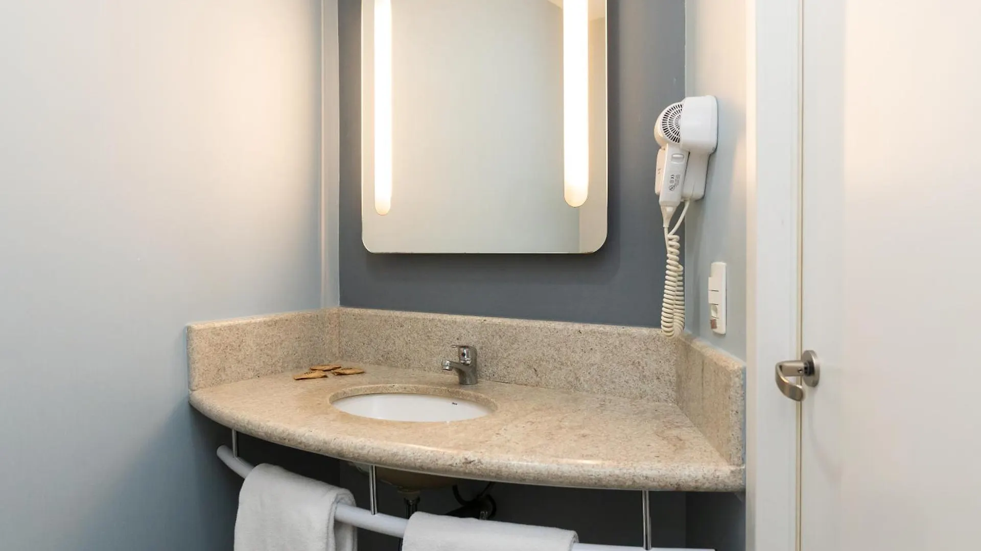 Ibis Porto Alegre Assis Brasil Ξενοδοχείο