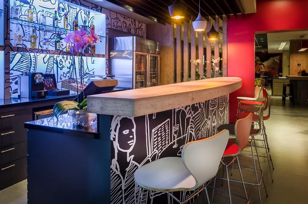 Ibis Porto Alegre Assis Brasil Ξενοδοχείο 3*,